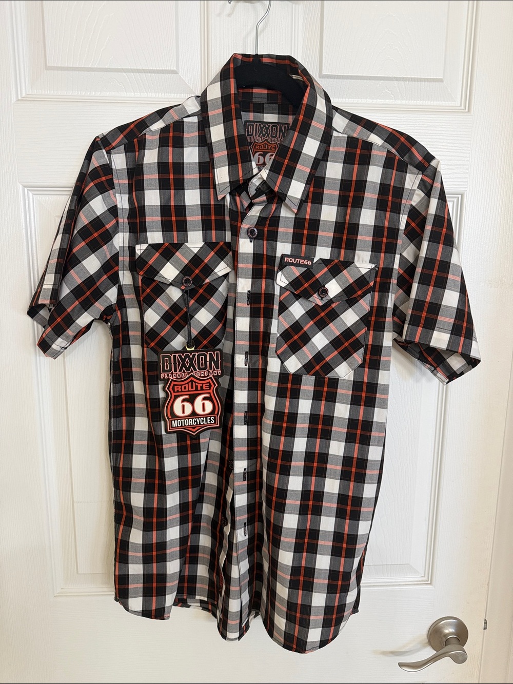 DIXXON Black, White & Orange Plaid Short-Sleeve Button-Up Shirt